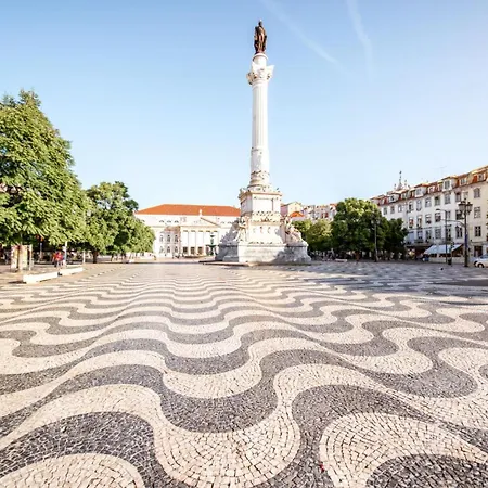 Oliveira Ao Carmo Chiado Daire *