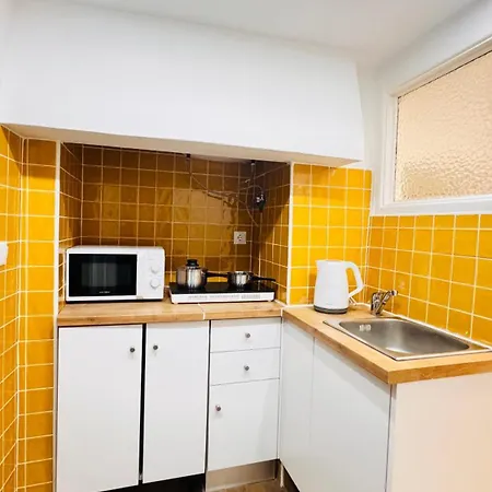 Oliveira Ao Carmo Chiado * Лісабон
